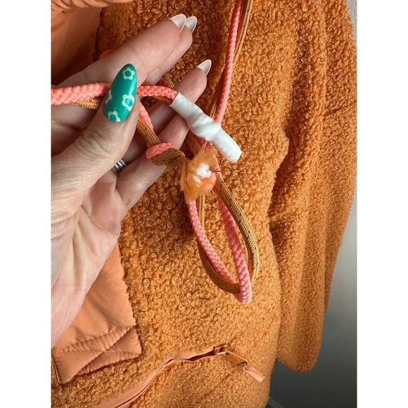 NWOT Free People Fuzzy Was She Fleece Pullover Cooper size XS - Picture 7 of 11